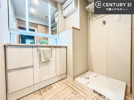 ���ʑ�E���ʏ� �[�����ʑ�{�E���́A�������˂ɂ����̂ł�����ꂪ�y�X�I���������ۂĂ܂��I
�L���C�Ȑ��ʏ��Ŏ��������̃��`�x�[�V�������オ��܂��ˁI