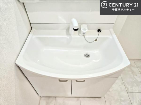 ���ʑ�E���ʏ� �[�����ʑ�{�E���́A�������˂ɂ����̂ł�����ꂪ�y�X�I���������ۂĂ܂��I
�L���C�Ȑ��ʏ��Ŏ��������̃��`�x�[�V�������オ��܂��ˁI