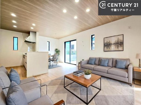 ���r���O �Ƌ��CG�p�[�X�ł��B�S�n�ǂ����r���O�͉Ƒ������R�ƏW�܂�܂��B�Ƒ��c�R�̎��Ԃ����������ł��B���Ƒ��ƁA����w�[���������Ԃ��߂��������ł��ˁB