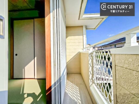 �o���R�j�[ �z������̗ǂ��o���R�j�[�ŁA�����󕨂��悭���������ł��ˁI
���V�C�̗ǂ����ɂ̓o���R�j�[�֏o�ă��t���b�V������̂��C�����悳�����ł��B