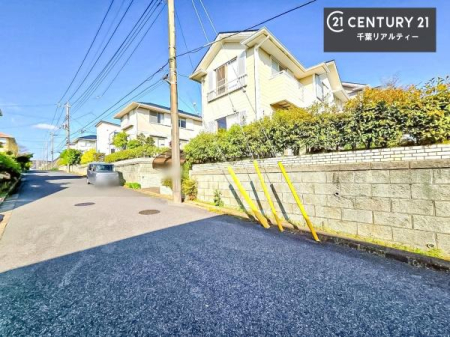 �O�ʓ��H�܂ތ��n�ʐ^ ���ӊ���A���q�l�̂���]�ɍ������������ꏏ�ɂ��ē���v���܂��B�Z��[���A�h�o�C�U�[�ɂ�邲���k������܂��B���Ђ͂��₢���킹�ɑ��Ή����܂��I���҂������܂���I