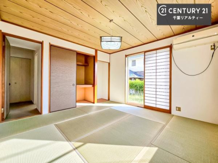 �a�� �a���ł͂��q�l���]��ł����������S�z�͂قƂ�ǂ���܂���B
�Ǝ��̍��ԂɃ}�}��p�p���Q�����Ŏg����x�e�X�y�[�X�Ƃ��Ă����p�I