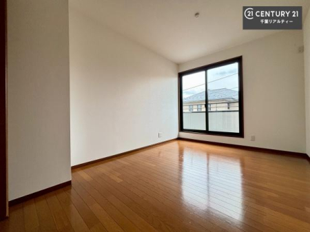 �Q�� �o���R�j�[�ɖʂ��Ă���m���ł��B���邭�����肪����A���C����������ł��܂��I���N���āA�O�ɏo�Ĕw�L�т����[�ċz�����ǂ������}������邱�Ƃ��ł��܂��B