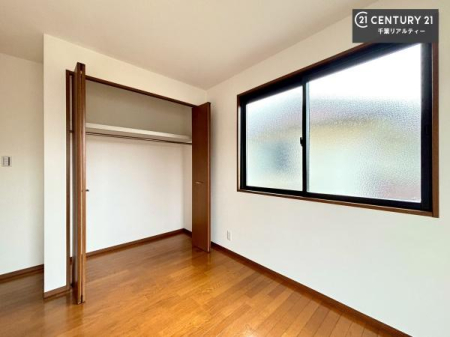 �q������ ���[�͂̂���m���ł��B����������������L�X�Ǝg���ċC�������ǂ��ł��I
�L���C�Ȗ��邢�������ŉ߂����̂́A�X�ɂ̂�т�������ł��܂��ˁI