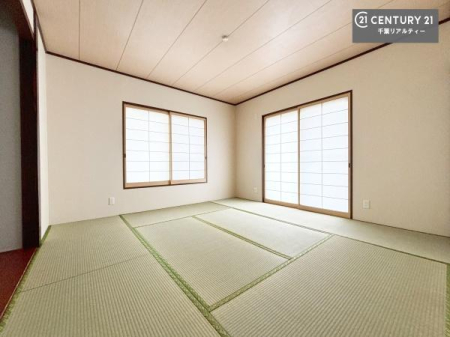 �a�� �a���ł͂��q�l���]��ł����������S�z�͂قƂ�ǂ���܂���B
�Ǝ��̍��ԂɃ}�}��p�p���Q�����Ŏg����x�e�X�y�[�X�Ƃ��Ă����p�I