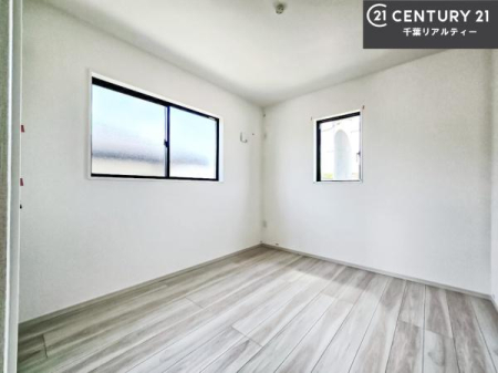 �q������ �|���o�������Ȃ��������́A���q�l�̂������Ƃ��Ă����S�ł��I
���[�X�y�[�X���[�����Ă���̂ŎU�炩�������������T�b�ƕЕt�����܂��I