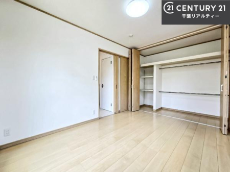 ���r���O�ȊO�̋��� �V���v���Ƀf�U�C������Ă��邽�߁A�Ƌ��I�т܂���I
���C�ɓ���̉Ƌ��u���Ă��낰���Ԃ���邱�Ƃ��ł��܂��B