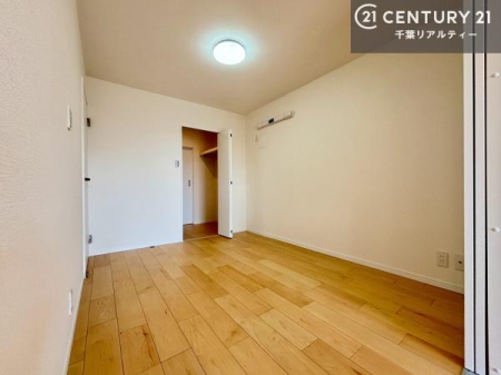 �q������ �V���v���Ń��C�A�E�g���₷���m���́A���q�l�̂������Ƃ��Ă��œK�B�����ɍ��킹�ď_��ɂ��g�����������܂��B