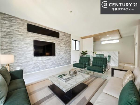 ���r���O �Ƌ��CG�p�[�X�ł��B�S�n�ǂ����r���O�͉Ƒ������R�ƏW�܂�܂��B�Ƒ��c�R�̎��Ԃ����������ł��B���Ƒ��ƁA����w�[���������Ԃ��߂��������ł��ˁB