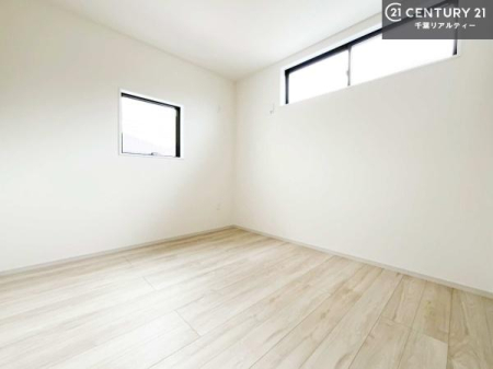 �q������ �|���o�������Ȃ��������́A���q�l�̂������Ƃ��Ă����S�ł��I
���[�X�y�[�X���[�����Ă���̂ŎU�炩�������������T�b�ƕЕt�����܂��I