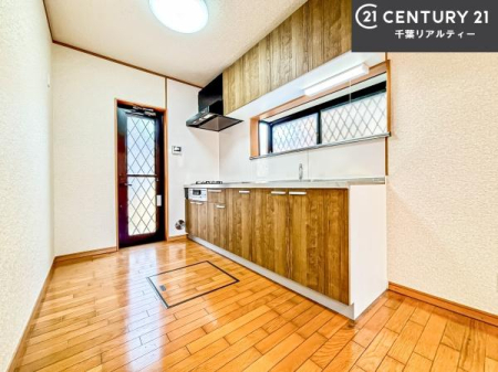 �L�b�`�� ������̂���L�b�`���́A���܂����S�~���ꎞ�I�ɊO�֏o���Ă������ƂŌ��ȏL���������ɂƂǂ߂Ă����Ȃ��čς݂܂��I�q���I�ł��ꂢ�Ȏ����ɂȂ�܂��ˁI