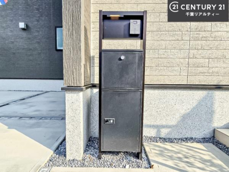 ���̑����n �����T���̂������E���v�]�E������ȂǁA���Ȃ�ƕ��ЃX�^�b�t�܂ł��\���t�����������I�s���Y�Ɋւ��邱�ƂȂ�A�ǂ̂悤�Ȃ��Ƃł����S���ӑΉ������Ē����܂��B
