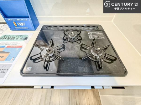 �L�b�`�� �R�����͎O������̂ł������̓����i�s���ł��܂��B
�������O�����t���ł��B�����X�y�[�X���L�X���Ă���׍�Ƃ����₷���I�g�����肪�ǂ��V�X�e���L�b�`���ł��I