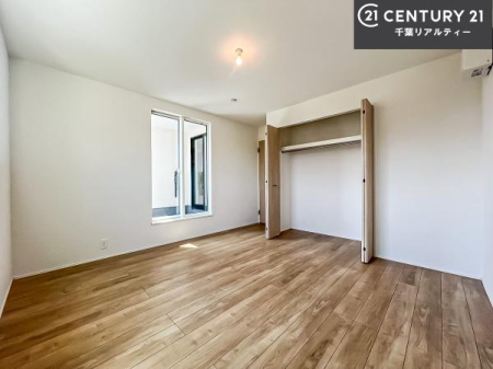 �m�� �o���R�j�[�ɖʂ��Ă���m���ł��B���邭�����肪����A���C����������ł��܂��I