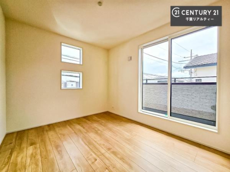 �Q�� �o���R�j�[�ɖʂ��Ă���m���ł��B���邭�����肪����A���C����������ł��܂��I���N���āA�O�ɏo�Ĕw�L�т����[�ċz�����ǂ������}������邱�Ƃ��ł��܂��B