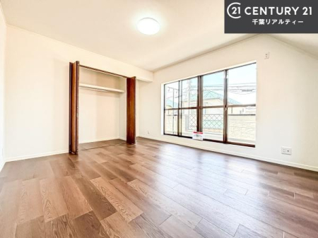 �q������ ���[�͂̂���m���ł��B����������������L�X�Ǝg���ċC�������ǂ��ł��I
�L���C�Ȗ��邢�������ŉ߂����̂́A�X�ɂ̂�т�������ł��܂��ˁI