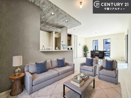 ���r���O �Ƌ��CG�p�[�X�ł��B�S�n�ǂ����r���O�͉Ƒ������R�ƏW�܂�܂��B�Ƒ��c�R�̎��Ԃ����������ł��B���Ƒ��ƁA����w�[���������Ԃ��߂��������ł��ˁB