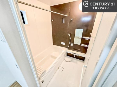 ���� �������������l�̕��͋C�̃o�X���[���́A�����o�Ă��ăo�X�^�C�����[���I
���d���撣���Ă��邲�J���ɂ��D�݂̓����̓����܂����āA�y����ł݂Ă͂������ł��傤���H