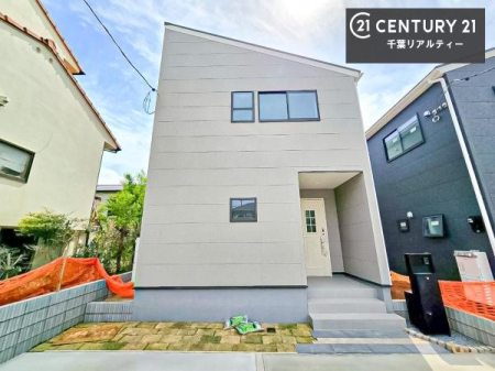 ���n�O�ώʐ^ �z������A���ʂ��ǍD�ȗ��n�I
���ӊ��⑼�������܂Ƃ߂Ă��ē��\�ł��I�s���Y�̎��Ȃ�ǂ�Ȏ��ł����C�y�ɂ����k���������B