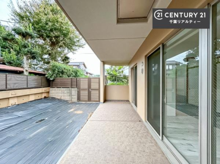 �� ����X�y�[�X���I
�K�[�f�j���O��ƒ�؉����y���߂ăA�E�g�h�A�̎�����������ł��ˁI