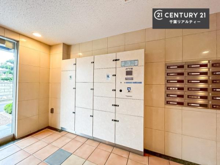 ���̑����p�� ��zBOX�t���ŕs�ݎ��ł��ו����󂯎��ĂƂ��Ă��֗��I�����m�点���͂������ł��ˁB�����Ǝ��ӂ̏�񂪒m�肽�����������܂�����A���⍇�킹�𒸂���Α����ɑΉ��������܂��B