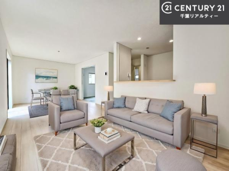 ���r���O �Ƌ��CG�p�[�X�ł��B�S�n�ǂ����r���O�͉Ƒ������R�ƏW�܂�܂��B�Ƒ��c�R�̎��Ԃ����������ł��B���Ƒ��ƁA����w�[���������Ԃ��߂��������ł��ˁB