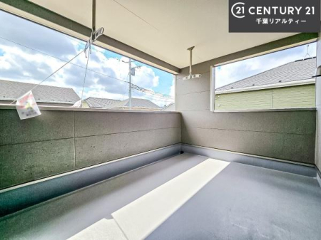 �o���R�j�[ �z������ǍD�ȃo���R�j�[�ł��I���ꂽ���ɂ͐�������n����J���I�Ȏ��Ԃ��y���߂܂��B
