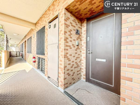 ���̑� �u���̕����C�ɂȂ�I�v�u�������Ăǂ�ȏ��H�v�u�����Əڂ����m�肽���I�v�Ǝv������A���C�y�ɂ����k���������B