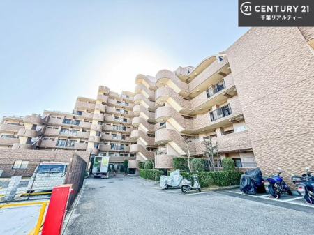 ���̑����n �����T���̂������E���v�]�E������ȂǁA���Ȃ�ƕ��ЃX�^�b�t�܂ł��\���t�����������I�s���Y�Ɋւ��邱�ƂȂ�A�ǂ̂悤�Ȃ��Ƃł����S���ӑΉ������Ē����܂��B
