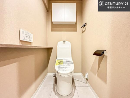 �g�C�� �������֍��ɂ��A�~��͕֍����g�����ł���̂ŗ₽���֍��ɍ��炸�ɍςފ������d�l�ł��I
