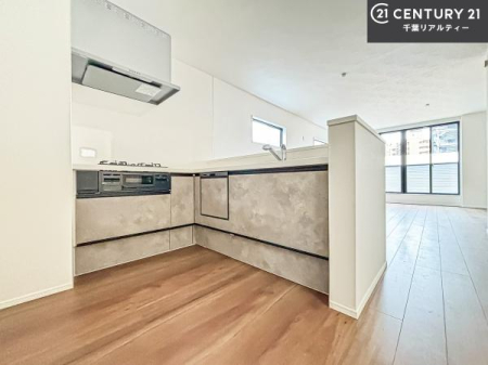 �L�b�`�� ���[�X�y�[�X���L�x�ŁA�����X�y�[�X���X�b�L���ƕЕt���Ђ�`�����p�ł��܂��I
���K�ɍ�Ƃ��ł��܂��I�����̗���������܂��I