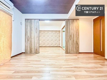 �Q�� �D���������������ޗm���́A���̖ڊo�߂��C�������ǂ������ł��ˁB���������Ԃ��������Ɖ߂������Ƃ��ł��܂��B�D�����F�����̃t���[�����O���ǂ�ȉƋ�ɂ��}�b�`���܂��I