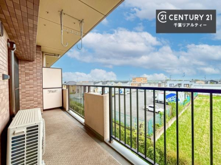 �o���R�j�[ �z������̗ǂ��o���R�j�[�ŁA�����󕨂��悭���������ł��ˁI
���V�C�̗ǂ����ɂ̓o���R�j�[�֏o�ă��t���b�V������̂��C�����悳�����ł��B