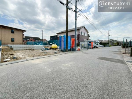 �O�ʓ��H�܂ތ��n�ʐ^ ���ӊ���A���q�l�̂���]�ɍ������������ꏏ�ɂ��ē���v���܂��B�Z��[���A�h�o�C�U�[�ɂ�邲���k������܂��B���Ђ͂��₢���킹�ɑ��Ή����܂��I���҂������܂���I