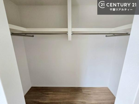 ���[ �E�H�[�N�C���N���[�[�b�g�t���ł��B��������̂��m���Ȃǂ����[���Ă��������ł��ˁI���ɂ���@�������ȂǋG�ߕ��̑傫�ȉƓd�����[�ł��܂��I