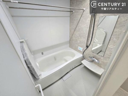 ���� �������������l�̕��͋C�̃o�X���[���́A�����o�Ă��ăo�X�^�C�����[���I
���d���撣���Ă��邲�J���ɂ��D�݂̓����̓����܂����āA�y����ł݂Ă͂������ł��傤���H