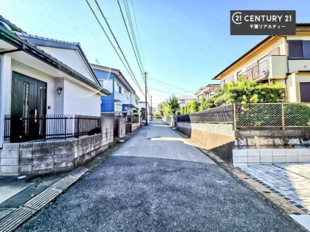 �O�ʓ��H�܂ތ��n�ʐ^ ���ӊ���A���q�l�̂���]�ɍ������������ꏏ�ɂ��ē���v���܂��B�Z��[���A�h�o�C�U�[�ɂ�邲���k������܂��B���Ђ͂��₢���킹�ɑ��Ή����܂��I���҂������܂���I