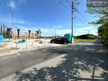 �O�ʓ��H�܂ތ��n�ʐ^ ���ӊ���A���q�l�̂���]�ɍ������������ꏏ�ɂ��ē���v���܂��B�Z��[���A�h�o�C�U�[�ɂ�邲���k������܂��B���Ђ͂��₢���킹�ɑ��Ή����܂��I���҂������܂���I