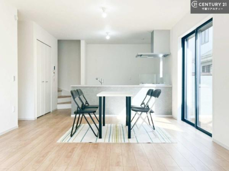 ���r���O �L�X�_�C�j���O�X�y�[�X�I������肨�H���B�΂��������y�������Ԃ��߂����܂��B���X�̔���������܂��I