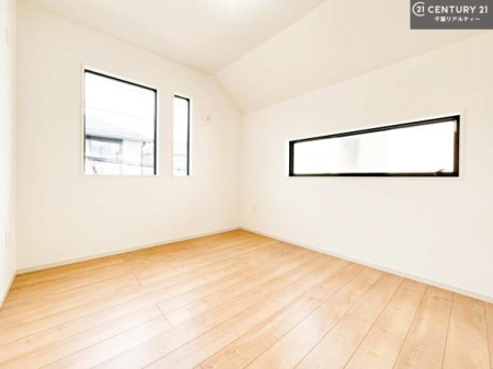 �m�� �V���v���Ƀf�U�C������Ă��邽�߁A�Ƌ��I�т܂���I
���C�ɓ���̉Ƌ��u���Ă��낰���Ԃ���邱�Ƃ��ł��܂��B
