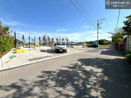 �O�ʓ��H�܂ތ��n�ʐ^ ���ӊ���A���q�l�̂���]�ɍ������������ꏏ�ɂ��ē���v���܂��B�Z��[���A�h�o�C�U�[�ɂ�邲���k������܂��B���Ђ͂��₢���킹�ɑ��Ή����܂��I���҂������܂���I