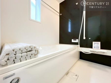 ���� �������������l�̕��͋C�̃o�X���[���́A�����o�Ă��ăo�X�^�C�����[���I
���d���撣���Ă��邲�J���ɂ��D�݂̓����̓����܂����āA�y����ł݂Ă͂������ł��傤���H