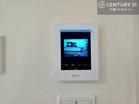 ���̑� TV���j�^�[�t�C���^�[�t�H���������B���K�҂̊���m�F���Ă���Ή��ł��邽�߁A�h�Ɩʂɂ��z�����ꂽ���S�̐ݔ��ł��B