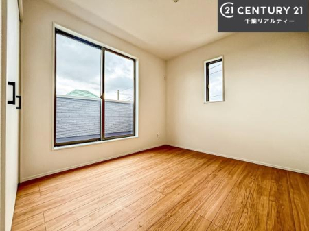 �m�� �o���R�j�[�ɖʂ��Ă���m���ł��B���邭�����肪����A���C����������ł��܂��I