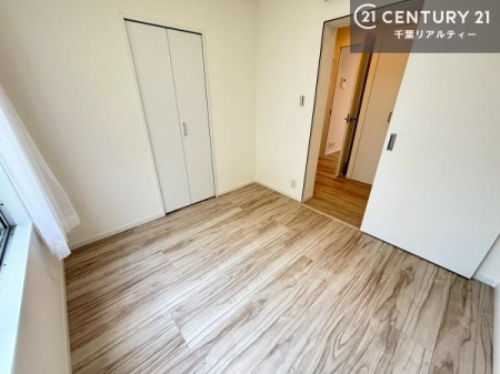 ���r���O�ȊO�̋��� �V���v���Ƀf�U�C������Ă��邽�߁A�Ƌ��I�т܂���I
���C�ɓ���̉Ƌ��u���Ă��낰���Ԃ���邱�Ƃ��ł��܂��B