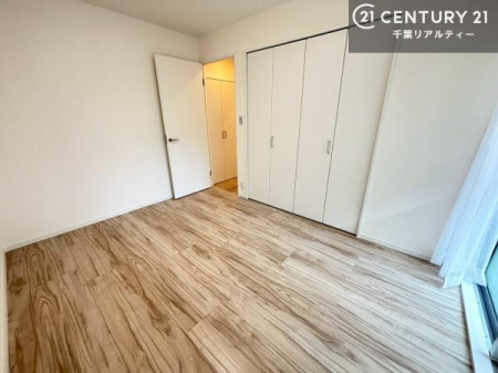 �q������ �V���v���Ń��C�A�E�g���₷���m���́A���q�l�̂������Ƃ��Ă��œK�B�����ɍ��킹�ď_��ɂ��g�����������܂��B