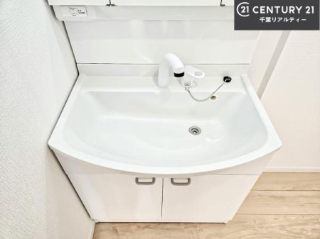 ���ʑ�E���ʏ� �[�����ʑ�{�E���́A�������˂ɂ����̂ł�����ꂪ�y�X�I���������ۂĂ܂��I
�L���C�Ȑ��ʏ��Ŏ��������̃��`�x�[�V�������オ��܂��ˁI