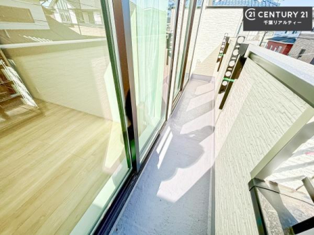 �o���R�j�[ �L�X�Ƃ�������I�X�J�C�o���R�j�[�t���I���F�B�������ăz�[���p�[�e�B�[���y���߂܂��ˁI
�����ɓ�����C�����悢��ԁI