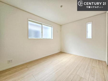 �m�� 2�ʍ̌����m�ۂ������邢�����́A���ʂ����ǂ��A���邭��ϋ��S�n�̗ǂ���ԂƂȂ��Ă���܂��B�����b�N�X���ĉ߂�����S�n�̗ǂ��������ł��I