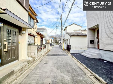 �O�ʓ��H�܂ތ��n�ʐ^ ���ӊ���A���q�l�̂���]�ɍ������������ꏏ�ɂ��ē���v���܂��B�Z��[���A�h�o�C�U�[�ɂ�邲���k������܂��B���Ђ͂��₢���킹�ɑ��Ή����܂��I���҂������܂���I